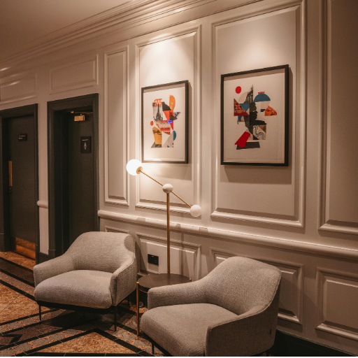 How to Style Your Drawing Room the Right Way